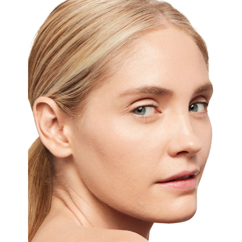 Synchro Skin Radiant Lifting Foundation SPF30