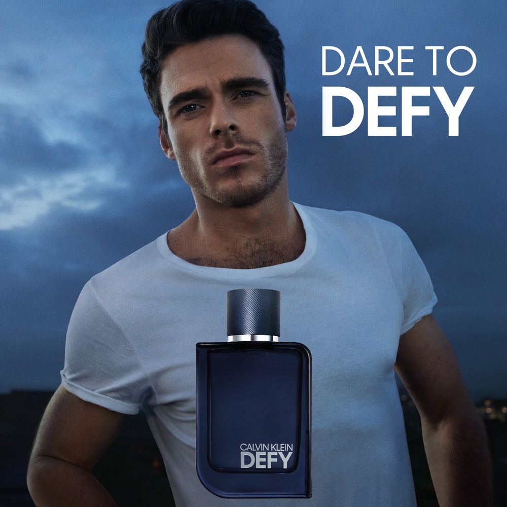 Defy, Parfum